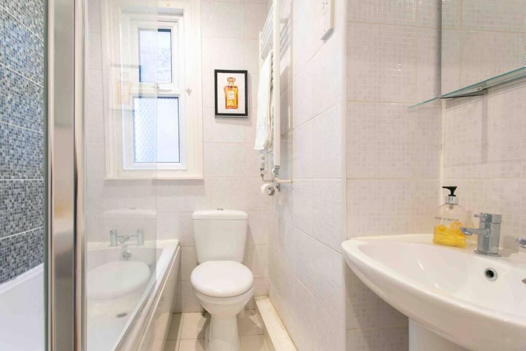 Large 3 Bedroom Modern Apartment Close To Central London Finchley Extérieur photo