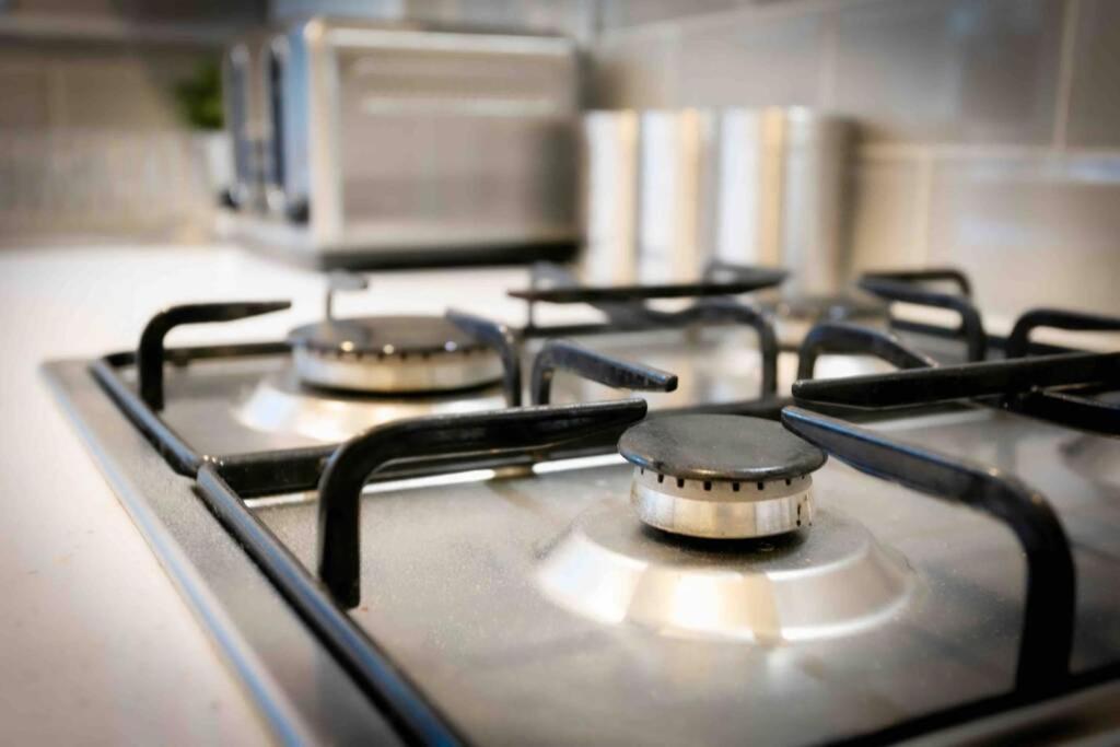 Large 3 Bedroom Modern Apartment Close To Central London Finchley Extérieur photo